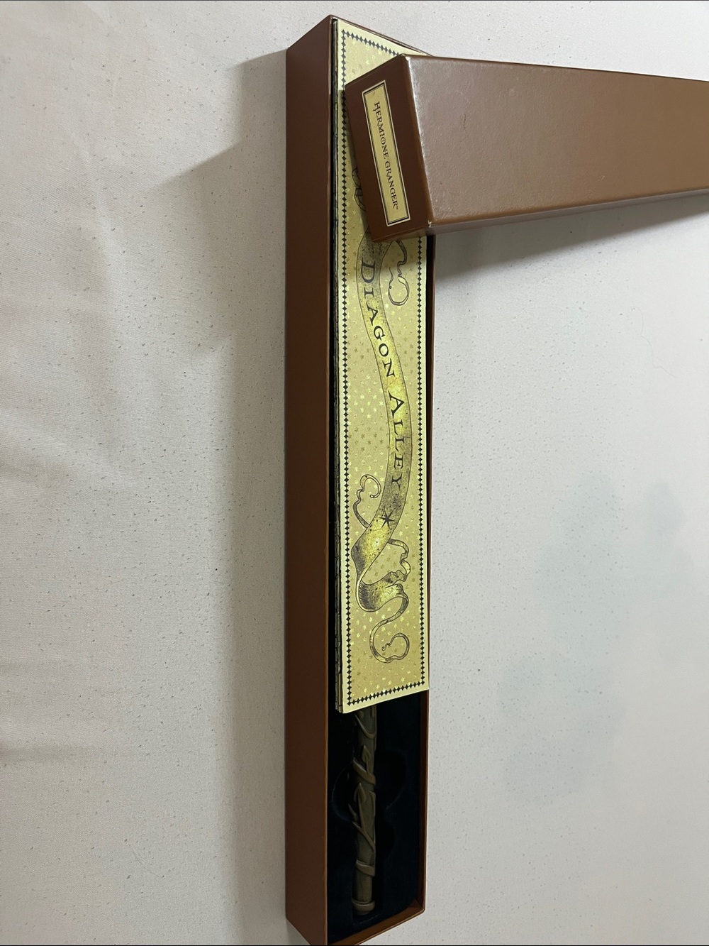 Decorative Brown Universal Wand - Hermione Granger